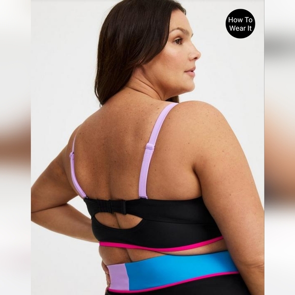 NWT Torrid Colorblock Wireless Triangle Bikini Top - Picture 2 of 8